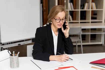Municipales 2026 : davantage de femmes dans les conseils mais...