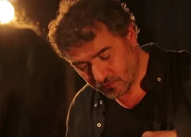 Daniel Levi sur scène à Paris en janvier