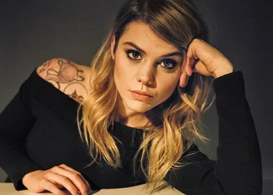 Coeur de Pirate fait son coming out après la tuerie d'Orlando