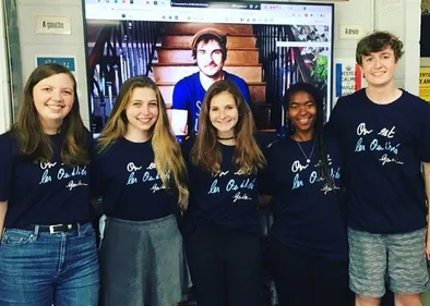 Quand Gauvain Sers apprend le français à des Américains