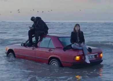 Christine & the Queens et Booba dévoilent leur clip planant