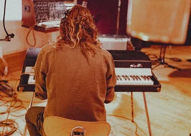 Julien Doré annonce un titre et une date pour son prochain album