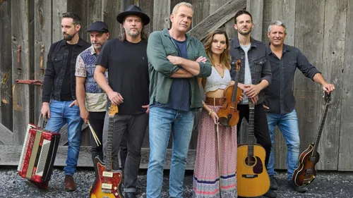 Garou annonce un album de reprises de Joe Dassin