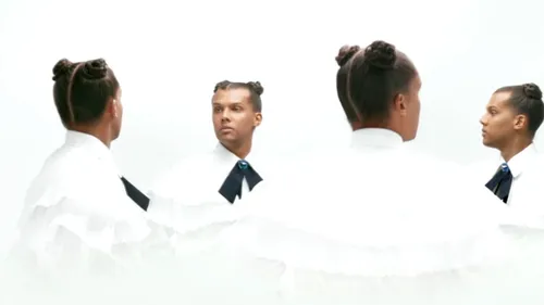 Coup de tonnerre pour les fans de Stromae : il annule l'intégralité...