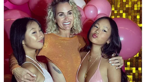 Jade et Joy Hallyday se lâchent sur David et Laura