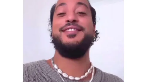 Carla Bruni encourage Slimane pour l'Eurovision 