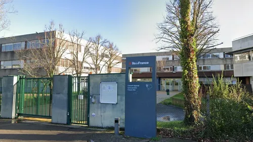 Un professeur de sport des Mureaux condamné pour avoir manipulé et...