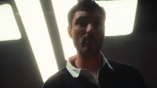 Jérémy Frerot dévoile son nouveau clip !