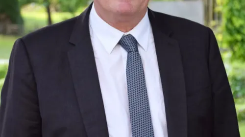 Viry-Chatillon : le maire s'arrêtera en mars