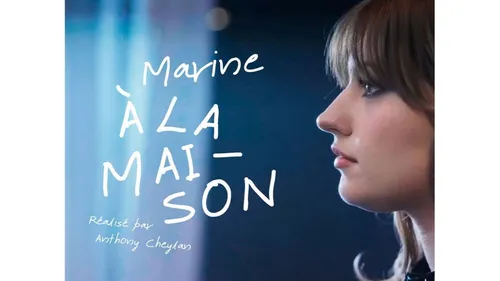 « À la maison » : un documentaire dans la vie de Marine 