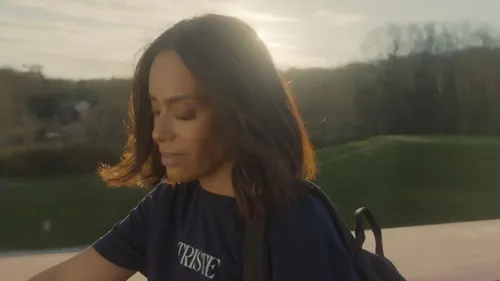 Un nouveau clip pour Amel Bent !