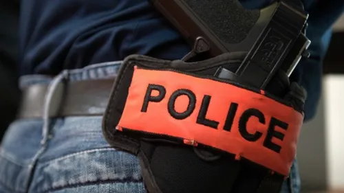 Trois policiers blessés à Corbeil-Essonnes