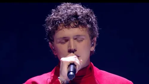 Star Academy : Bastiaan bouleverse avec un slam engagé 