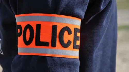 Yvelines :  5 Chiliens mis en examen pour vol en bande organisée