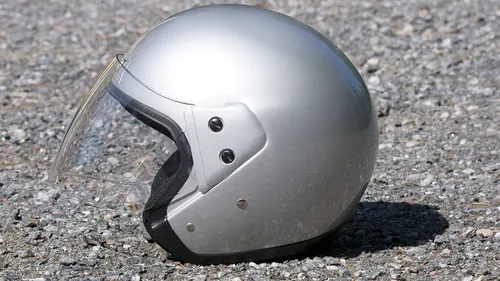 Somme : une mère veut savoir qui a renversé son fils