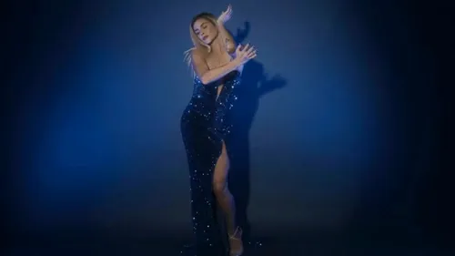 Un clip dévoilé avec Pascal Obispo et Clara Morgane 