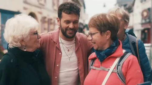 Claudio Capéo dévoile son clip « Tour de France » 