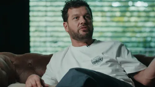 Claudio Capéo : vous pouvez regarder le documentaire « Nouveau...