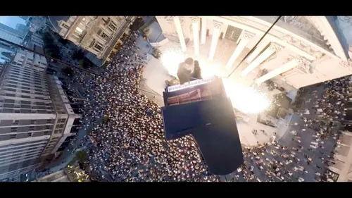 Regardez le clip spectaculaire de « Popcorn salé » tourné à Bruxelles 