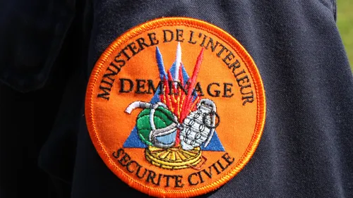 Albert : il se rend chez les gendarmes... avec des engins explosifs