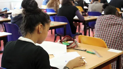 L'aide de 1.000 euros pour les bacheliers boursiers franciliens...