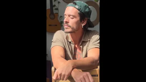 Flo Delavega veut retrouver la scène, et se livre à cœur ouvert sur...