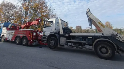 Le chauffeur de poids lourd roulait avec un faux permis à...
