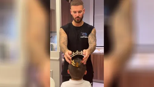 Matt Pokora et la galette : un tendre moment en famille