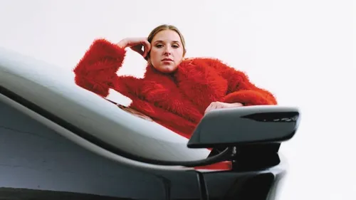 Helena fait désormais partie des Enfoirés