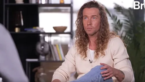 Le rêve de Julien Doré n'est pas de faire le Stade de France