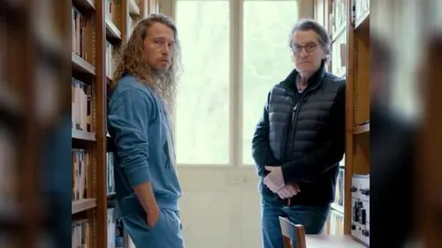 Julien Doré est un « Imposteur » 