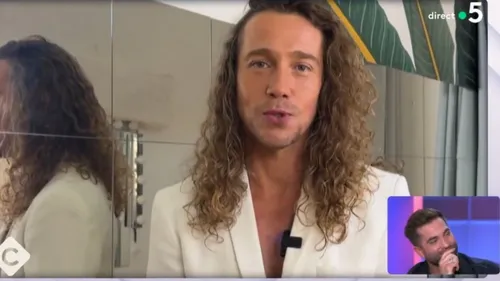 Le message touchant de Julien Doré à Kendji Girac pour ses 10 ans...