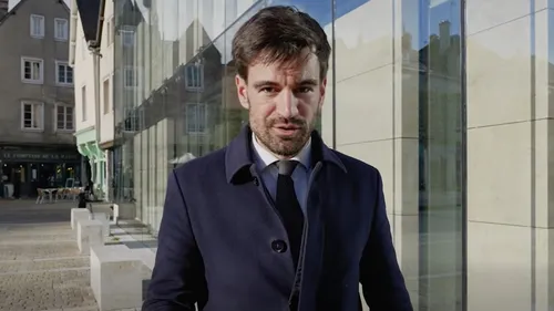 Chartres rouvre partiellement les jardins de l’Évêché et enterre le...