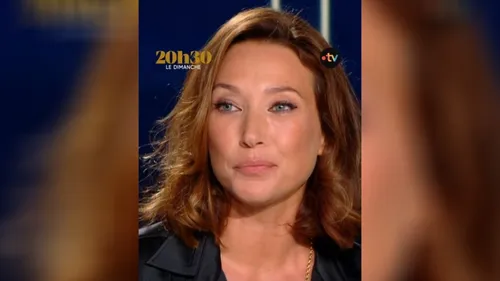 Laura Smet ressent la présence de son père, Johnny Hallyday, malgré...