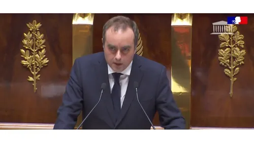 Sébastien Lecornu recevra aujourd'hui les représentants des...