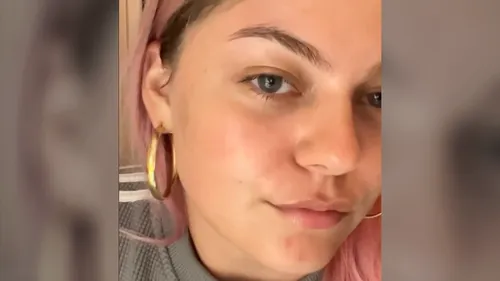 À l'approche d'un tournage, le stress atteint des sommets pour Louane