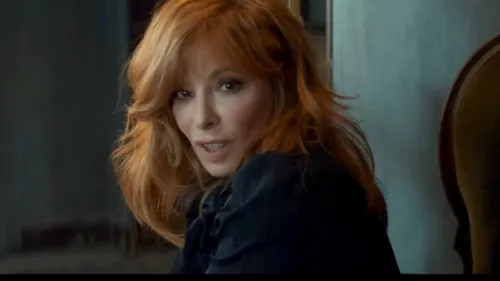 Le manager de Mylène Farmer prend la parole après la polémique sur...