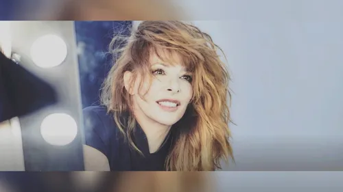 Mylène Farmer a son ticket d'entrée dans le Larousse 