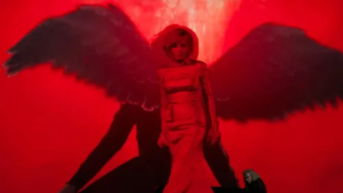 Un second extrait du film « Nevermore » dévoilé pour les fans de...