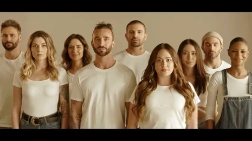 Les Dix Commandements : nouvelle troupe, nouveau clip !