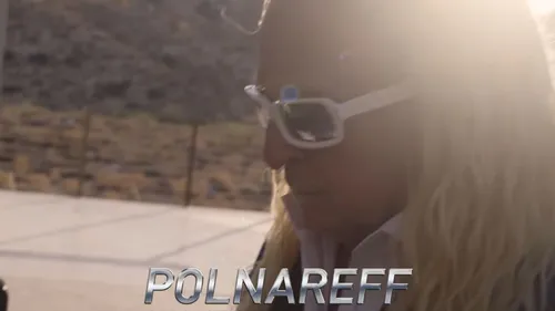 Michel Polnareff fait replonger ses fans dans le passé avec un extrait