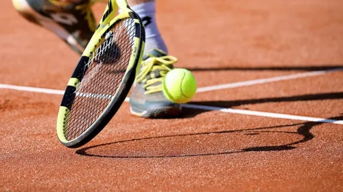 Cloyes-les-Trois-Rivières : le prof de tennis envoyait des messages...
