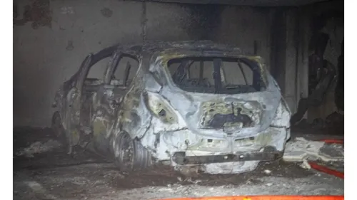 Un corps retrouvé dans le coffre d’une voiture incendiée près de...