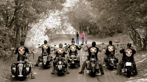 Des "bikers" bretons pour lutter contre le harcèlement scolaire !