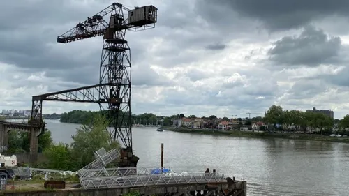 A Nantes, la grue noire va être restaurée