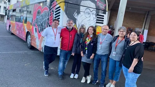 A Nantes, le bus des Restos du Cœur a 30 ans