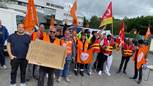 Les agents de sécurité veulent de la reconnaissance