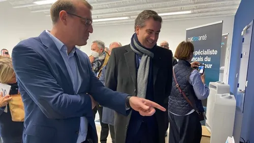 A Saint-Hilaire-de-Challéons, Natéosanté a reçu la visite du ministre
