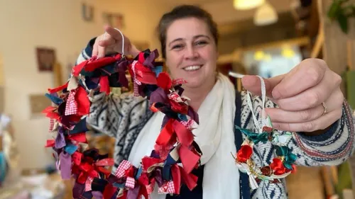 Journée spéciale Noël : Une jolie déco fait main !