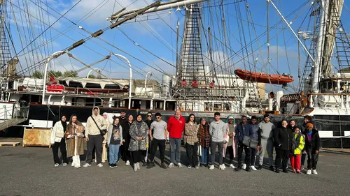 Saint-Nazaire. Des jeunes sur le Belem : "prendre le large pour...